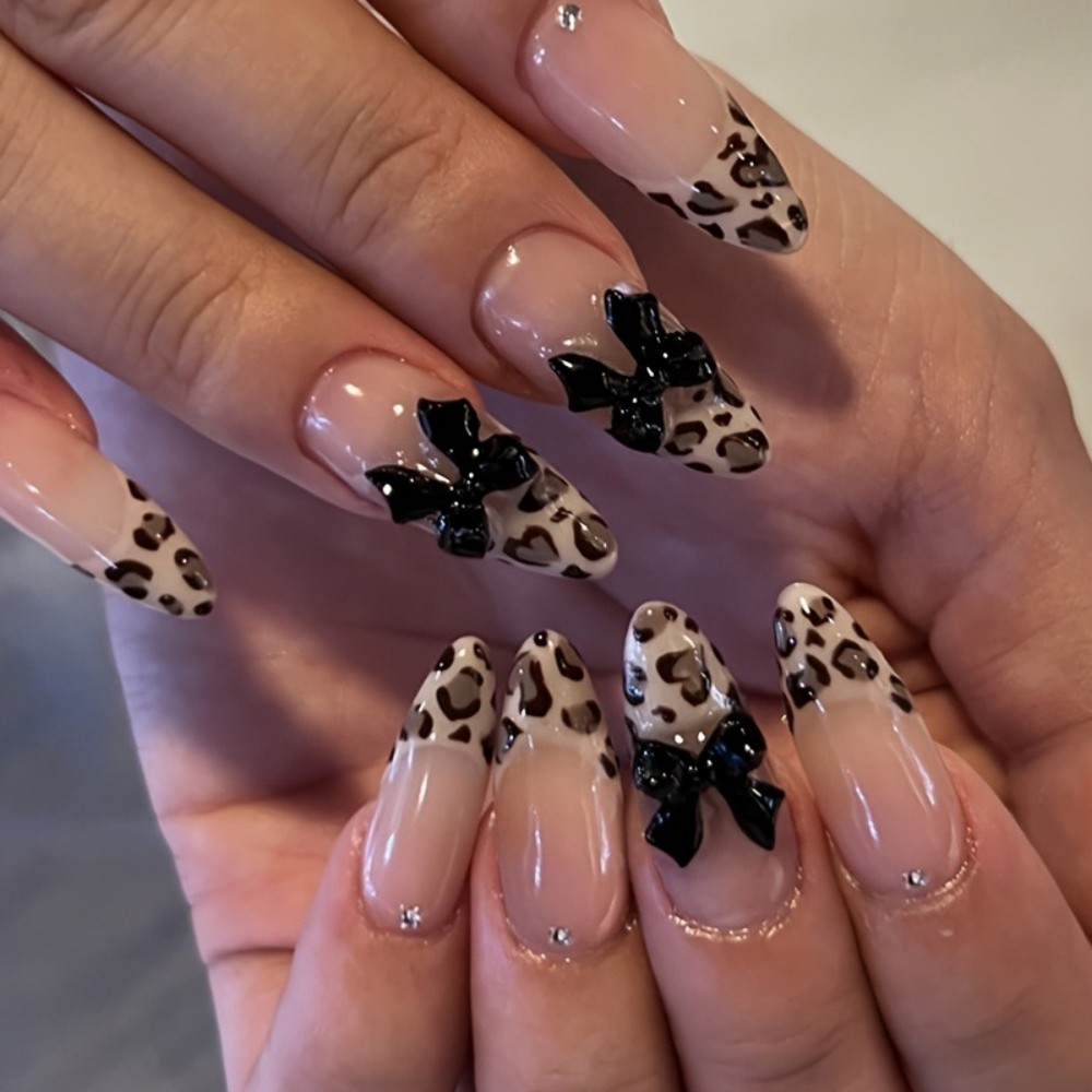 24개 프렌치 아몬드 프레스온 네일 레오파드 프린트 인 - 3D Printing Nails 리뷰 및 가격